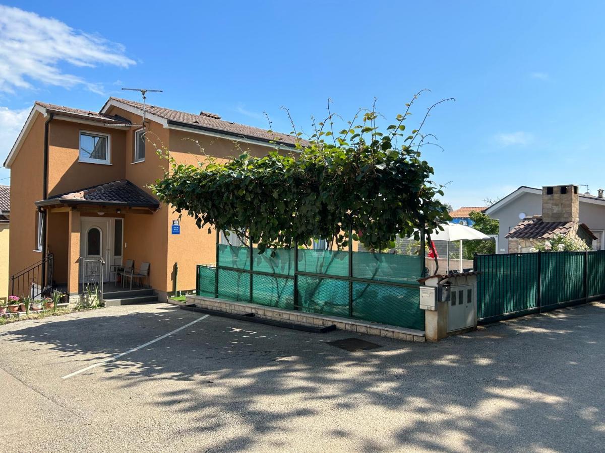 Apartments Pranjic With Pool Nova Vas  Dış mekan fotoğraf